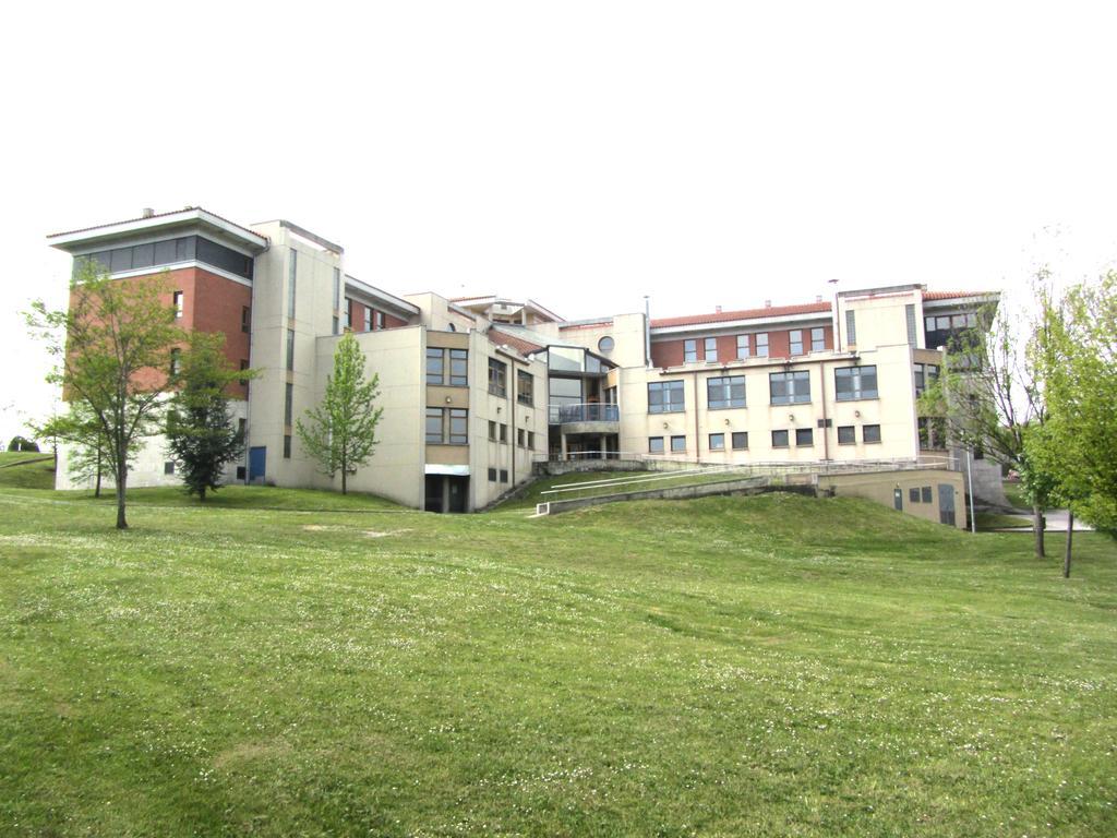 Alberg Vic Xanascat ภายนอก รูปภาพ